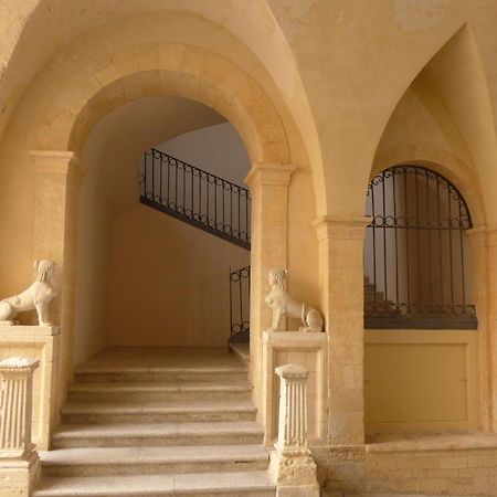 Landolina Palace Hotel Noto Exterior photo