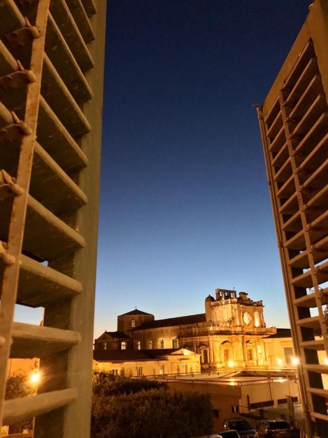Landolina Palace Hotel Noto Exterior photo